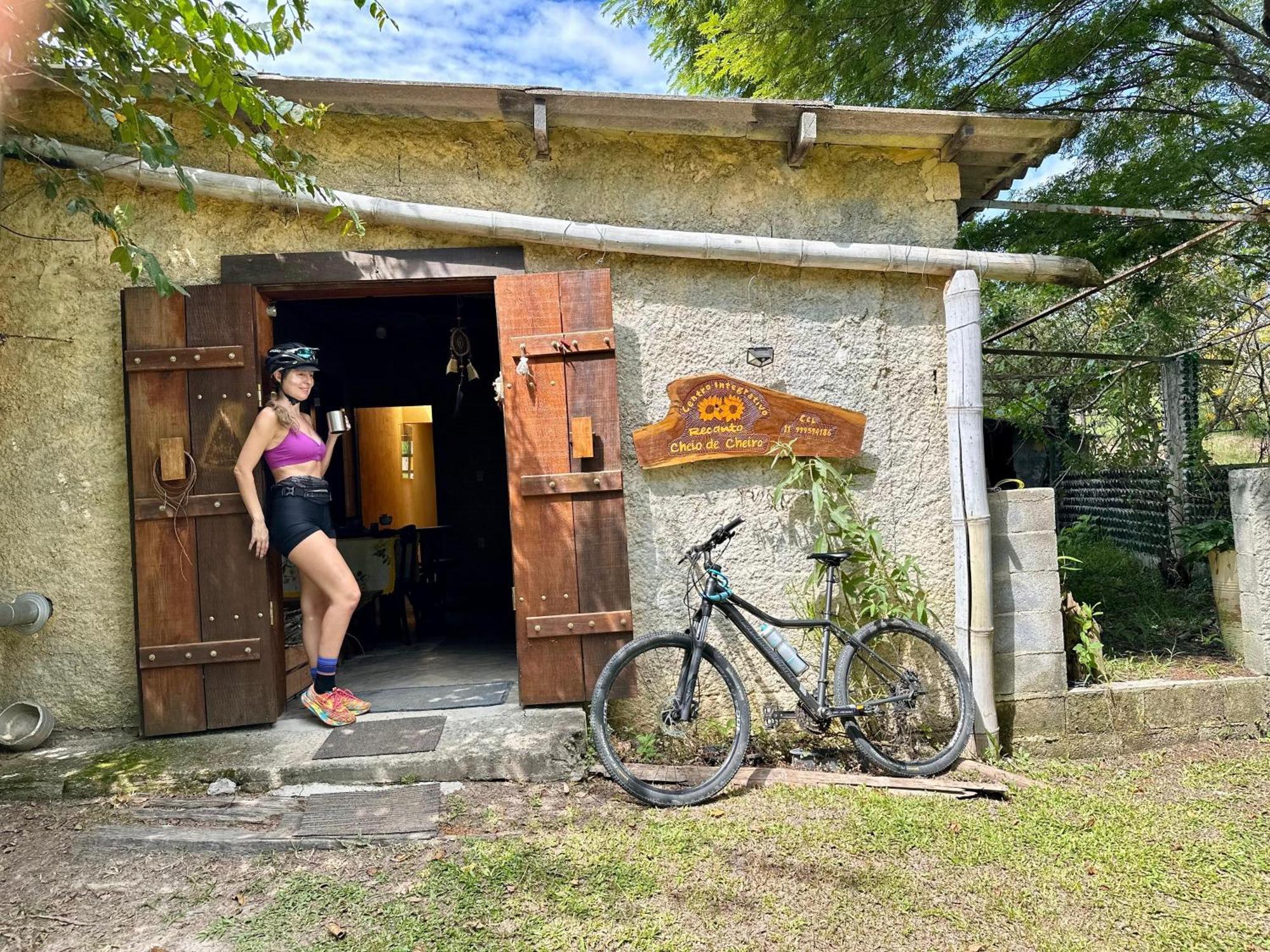 Casa de hóspedes Recanto Cheio De Cheiro Guararema